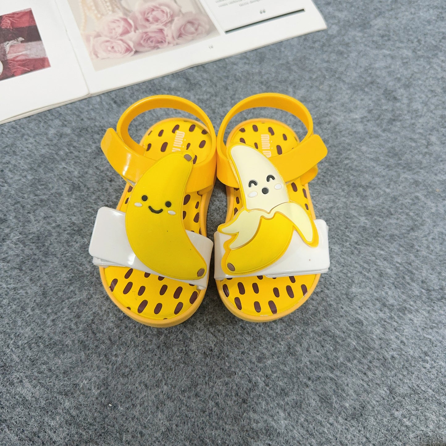 Sandalias Infantiles de Frutas con Velcro, Punta Abierta